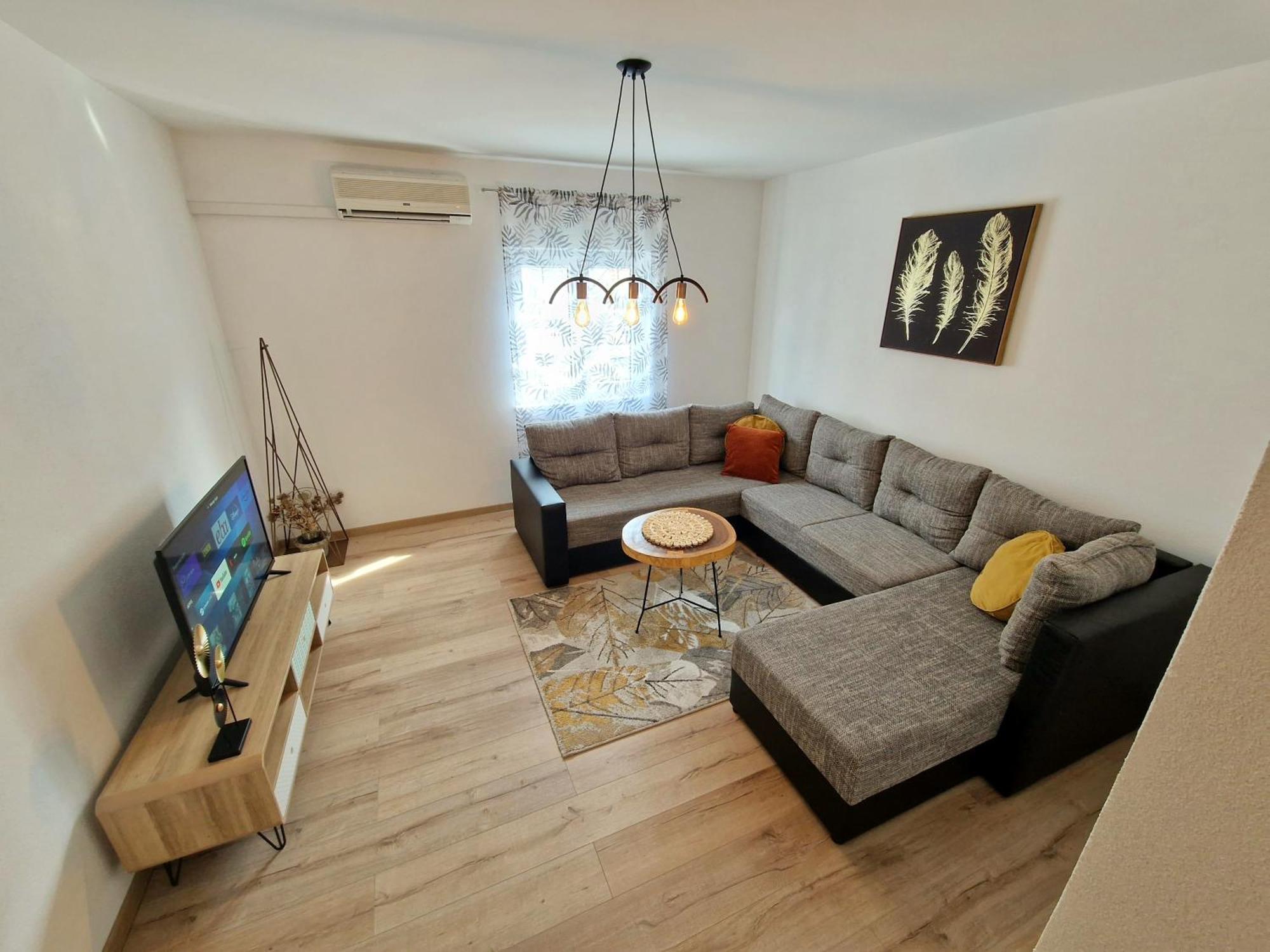 2 Bedroom Apartment Ljubica Синь Екстер'єр фото